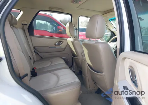 2005 Mercury Mariner Luxury/Premier from USA, damaged, VIN 4M2YU56195DJ15050